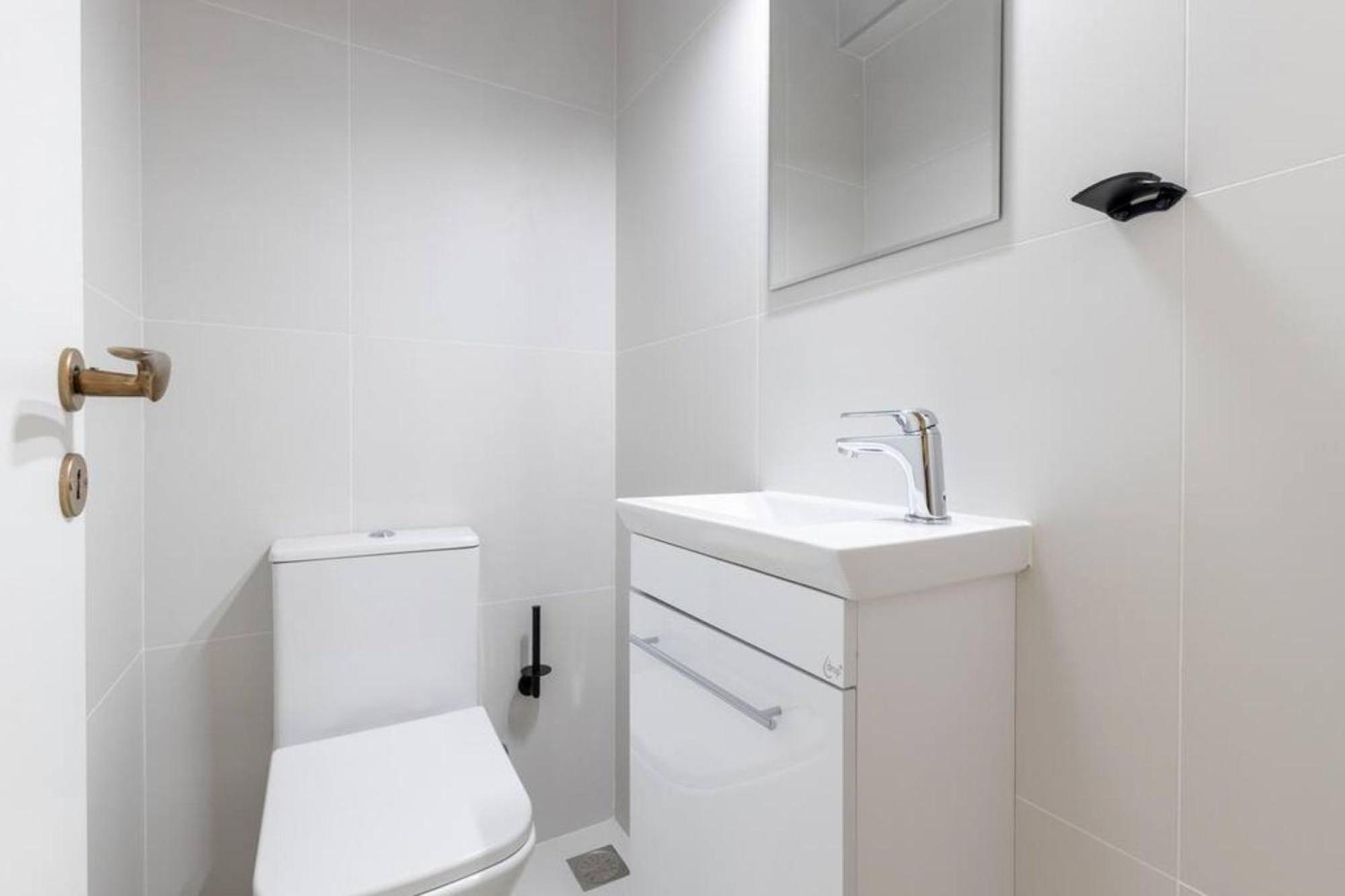 Amfitritis Family Lux Apartment At Palaio Faliro アテネ エクステリア 写真