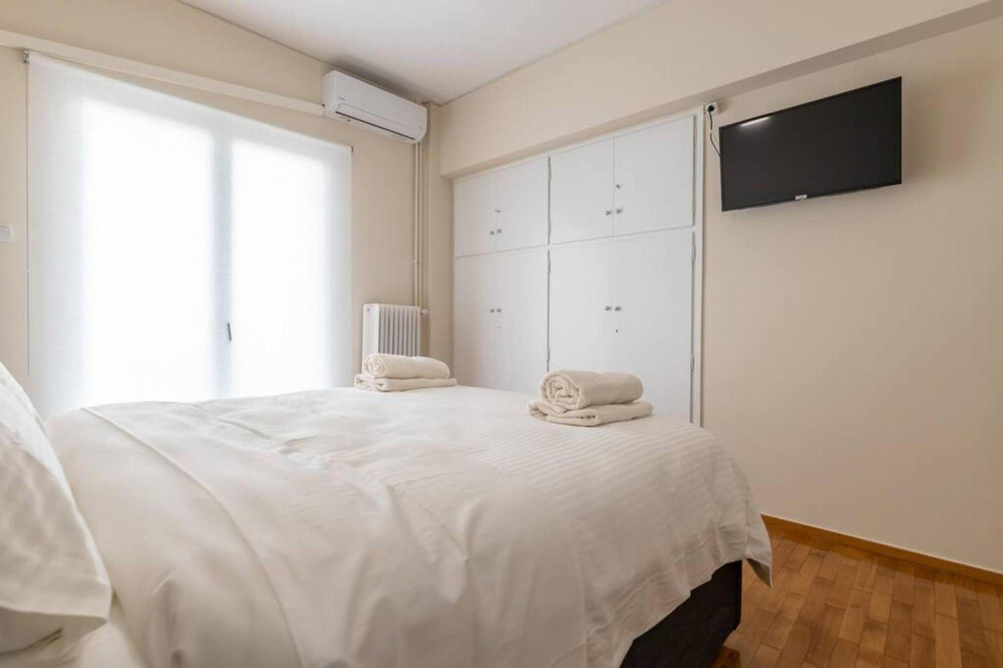 Amfitritis Family Lux Apartment At Palaio Faliro アテネ エクステリア 写真