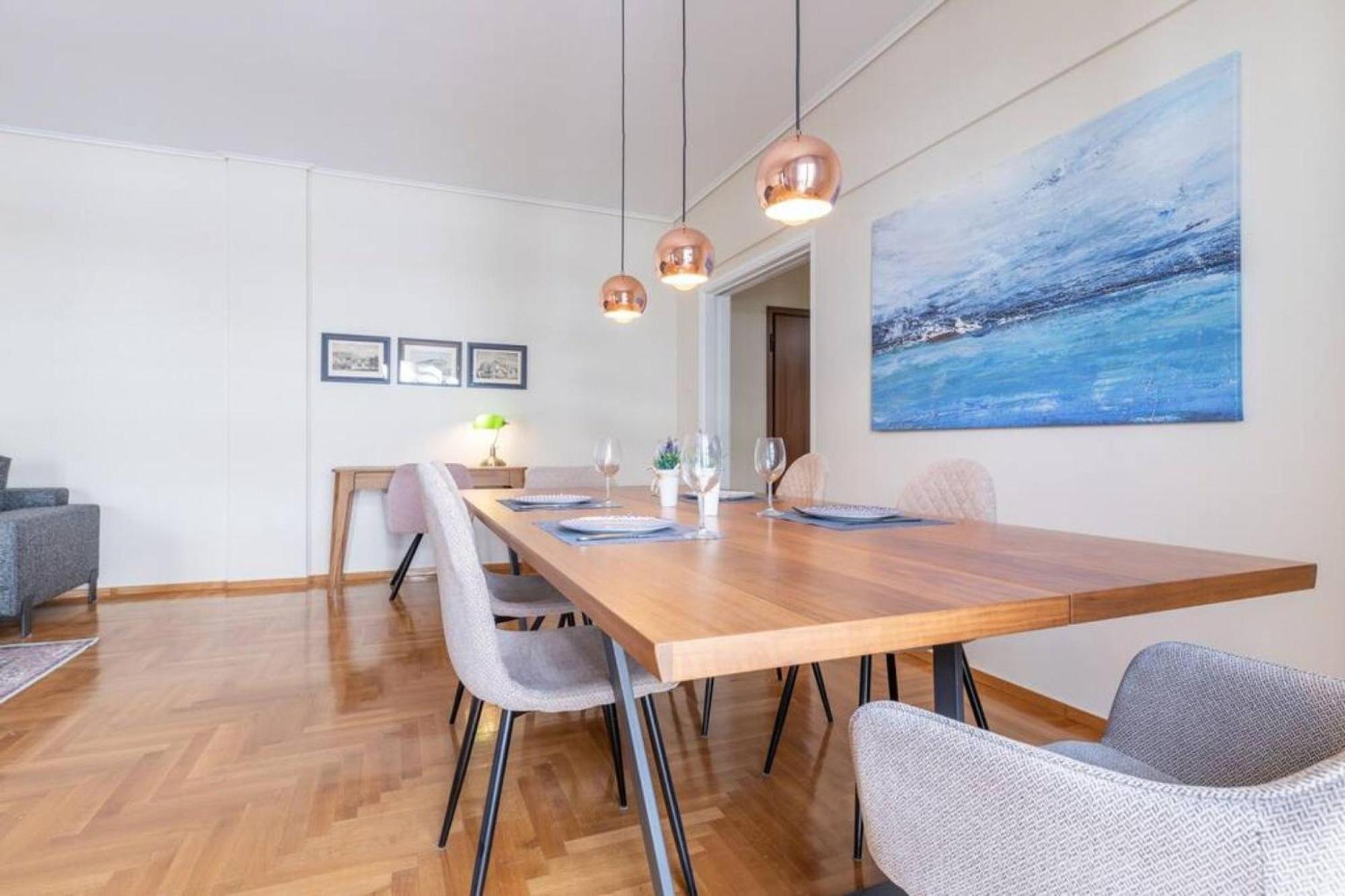 Amfitritis Family Lux Apartment At Palaio Faliro アテネ エクステリア 写真