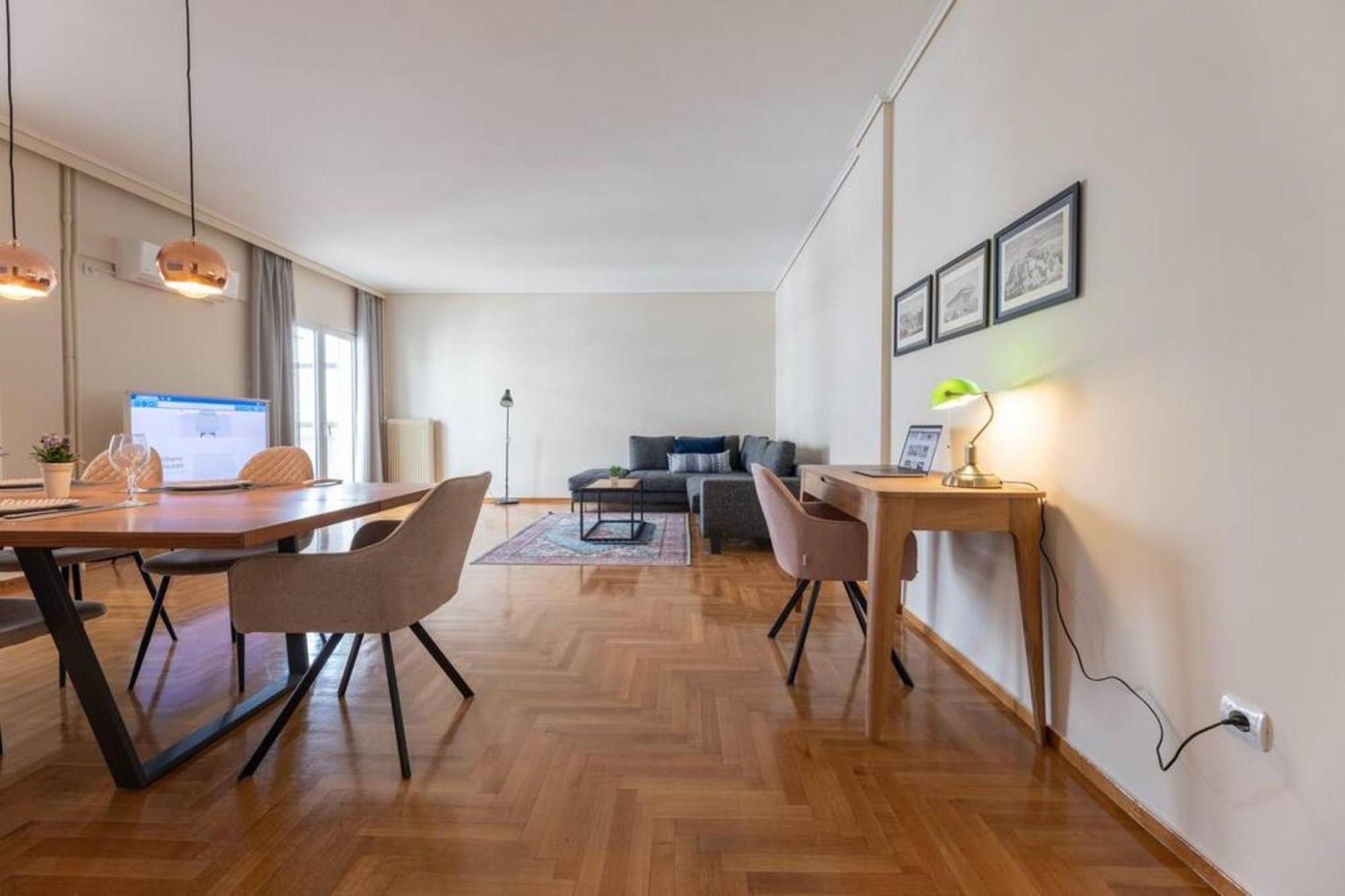 Amfitritis Family Lux Apartment At Palaio Faliro アテネ エクステリア 写真